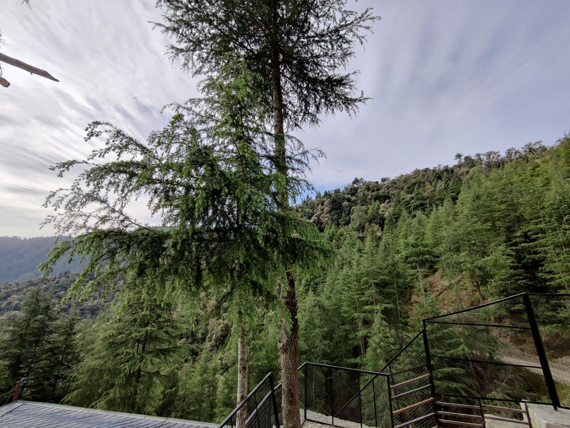 Ilika Resort Chakrāta Exterior foto